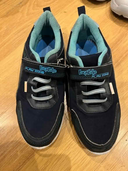 Photo of free UK size 1 shoes and sandal (Heston) #3