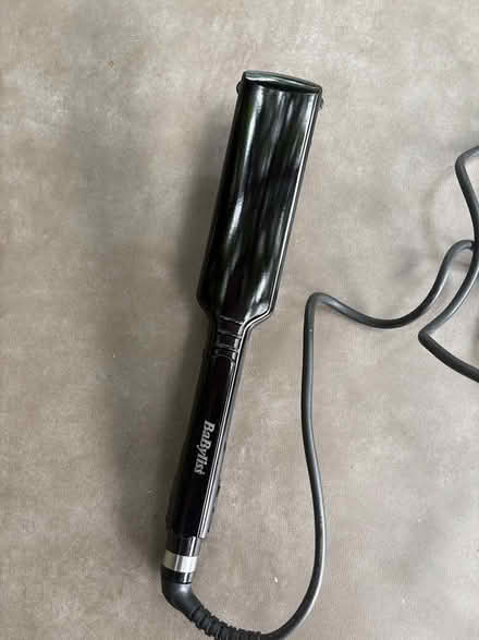 Photo of free Hair Straighteners (Whitley SN12) #2