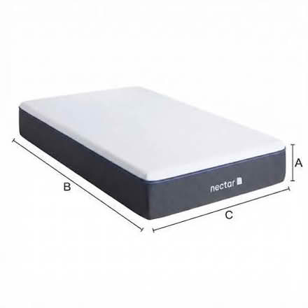 Photo of free pristine mattress nectar classic (EN4 9BH) #1
