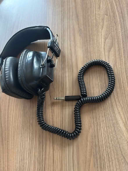 Photo of free Sony headphones (Merton Park SM4) #1