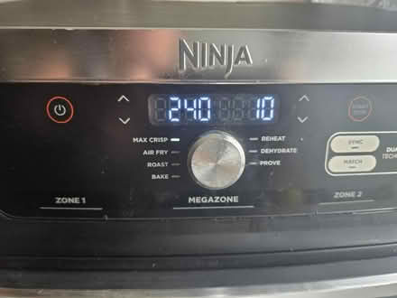 Photo of free Ninja 10ltr air fryer (SY7) #2
