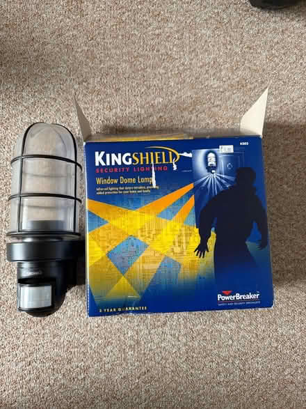 Photo of free Windshield security dome light (Jordanthorpe S8) #1
