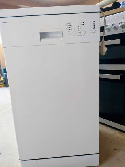 Photo of free Dish washer (Great Glen) #1