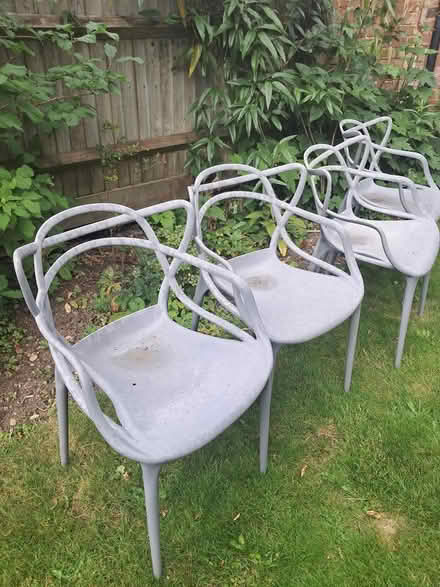 Photo of free 6 chairs & garden table (broken) (Chorleywood, WD3) #3