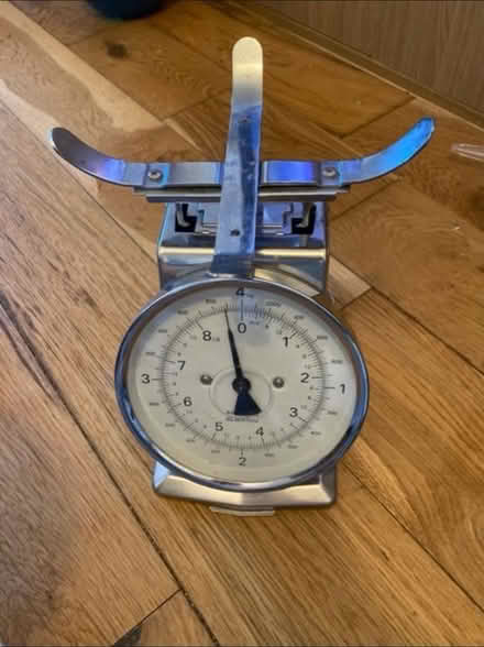Photo of free Heavy stainless steel food scales (Cheshunt En8) #2