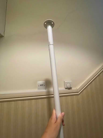 Photo of free Shower Curtain Rail. (Highbury Barn N5) #1