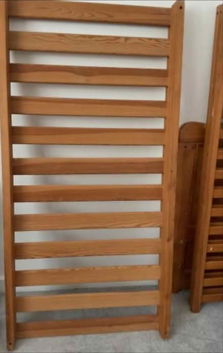 Photo of free Pine cotbed (Kentish Town NW5) #3