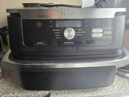 Photo of free Ninja 10ltr air fryer (SY7) #1