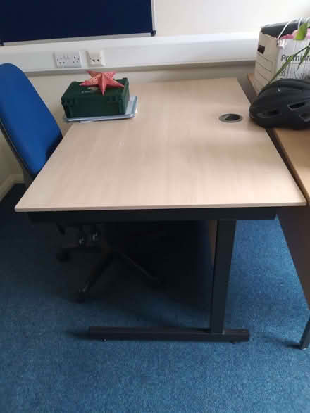 Photo of free Light wood desk on metal legs. (Harlow Fields DE22) #1