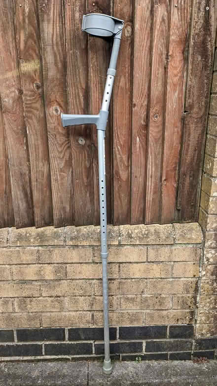 Photo of free Single Adult Crutch (PL4 Greenbank.) #2