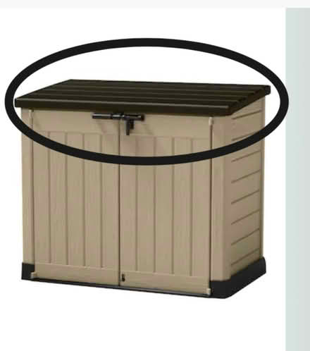 Photo of Keter 1200L lid (Bedford) #1