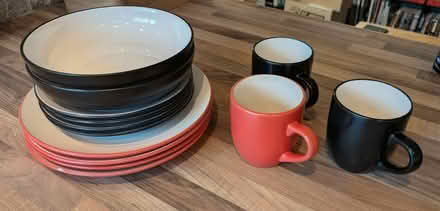 Photo of free Dinner set (Ryton) #2