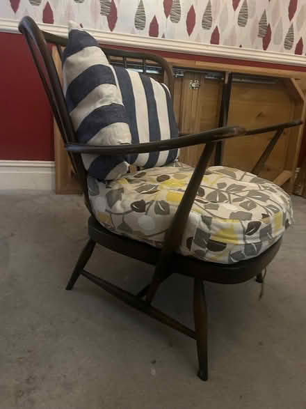 Photo of free Chair (CH45) #3