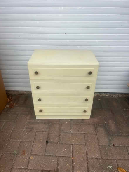 Photo of free Off White Chest of Draws (Bushey WD23) #1