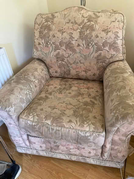 Photo of free Comfy armchair (Bodicote OX15) #1