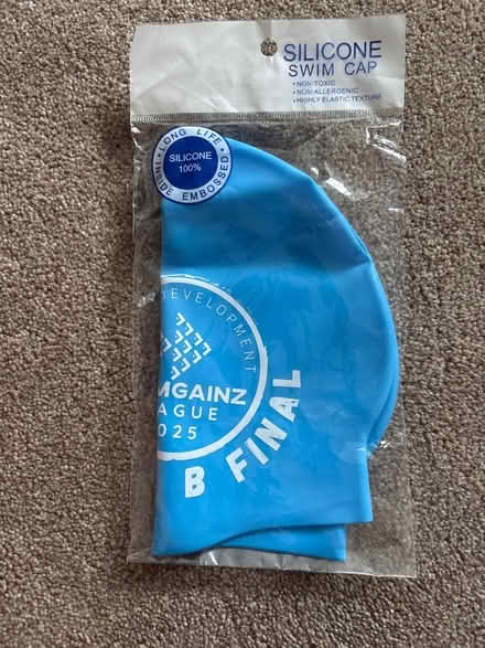 Photo of free Swim hat (B437la) #1