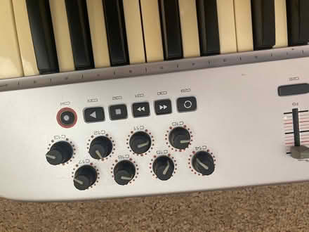 Photo of free Electric Keyboard (Howey LD1) #4