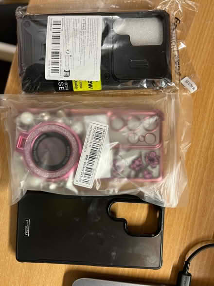 Photo of free S24 & S25 ultra phone case (Hatfield AL10) #1