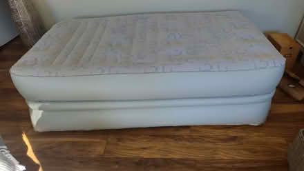 Photo of free Aerobed - Deluxe Airbed (Catford South SE12) #1