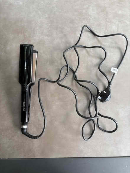 Photo of free Hair Straighteners (Whitley SN12) #1