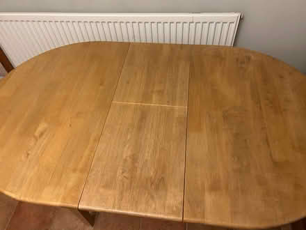 Photo of free small extendable table (Church Street CT5) #2