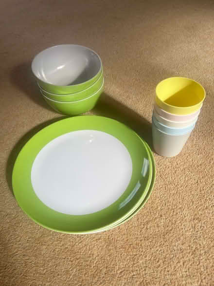 Photo of free Picnicware (Vale of White Horse SN7) #1