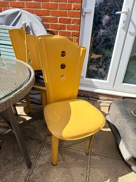 Photo of free Clear out: chairs, rug - must fo today (North Camp GU14) #2
