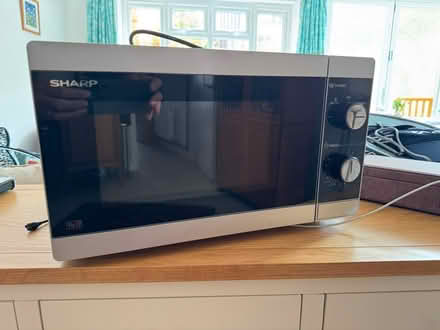 Photo of free Microwave (Stroud, Uplands) #1