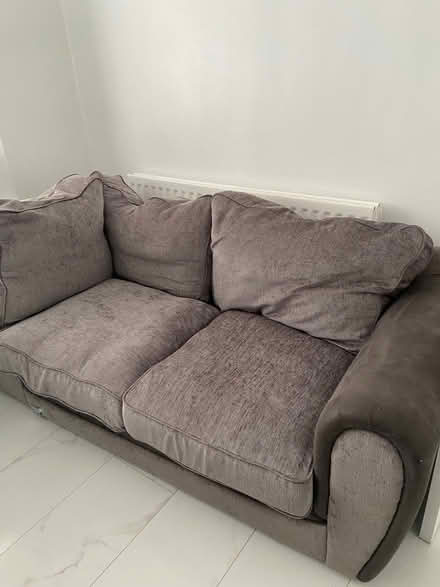 Photo of free Grey 5 seat corner settee (Stirchley B30) #1