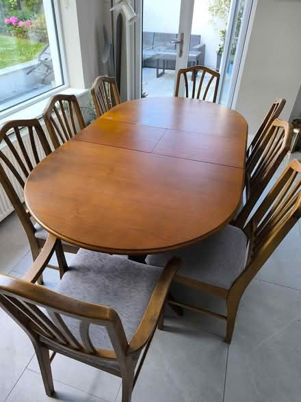 Photo of free Dining room table and chairs (Mount merrion.) #3