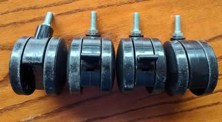 Photo of free 4 plastic caster rolling wheels (Saugus) #2