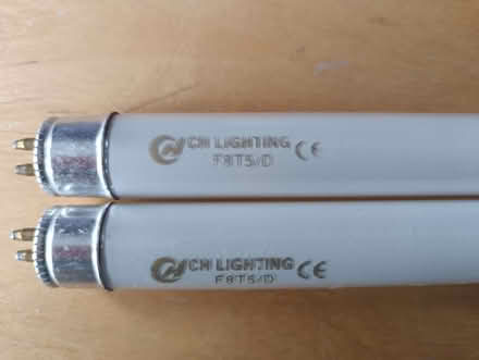 Photo of free Two 30cm Fluorescent Light Tubes (New Mills SK22) #1