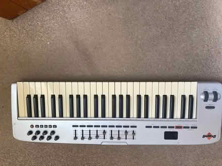 Photo of free Electric Keyboard (Howey LD1) #1