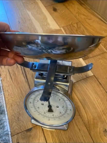 Photo of free Heavy stainless steel food scales (Cheshunt En8) #3