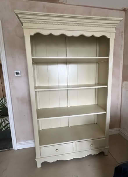 Photo of free tall MDF bookcase (Kenilworth CV8) #1