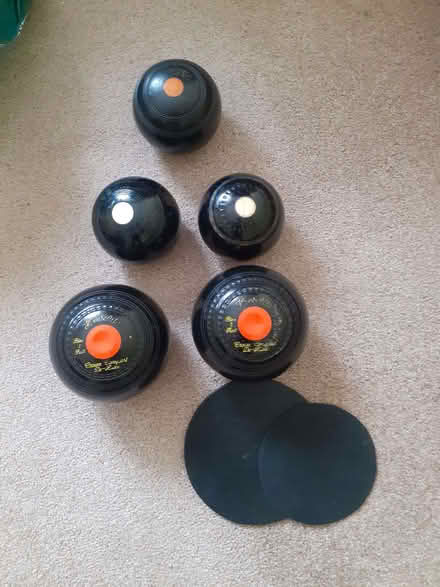 Photo of free Mens bowls (Haydock WA11) #1