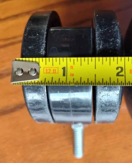 Photo of free 4 plastic caster rolling wheels (Saugus) #3