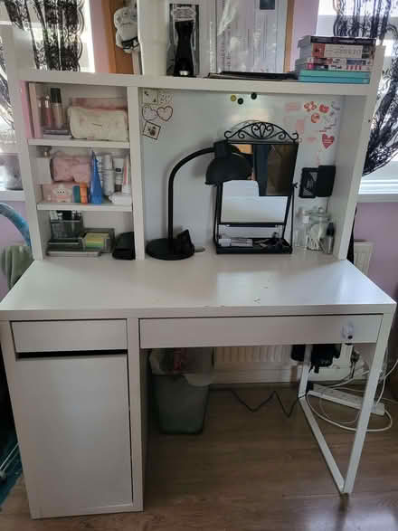 Photo of free White desk/ table (Weoley Castle B29) #1