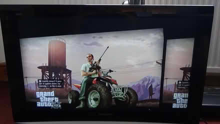 Photo of free 32" Panasonic LCD TV (S8 Lowedges) #1