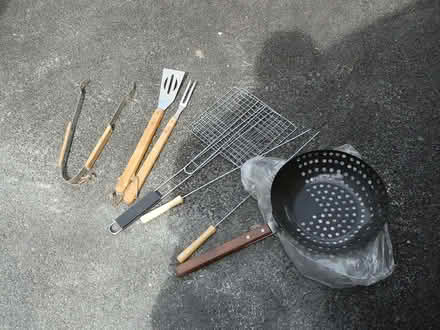 Photo of free BBQ Accessories (Callowell GL5) #1
