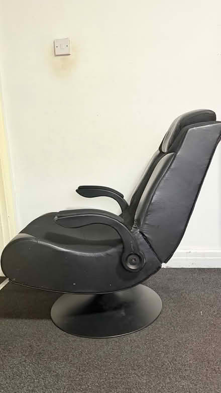 Photo of free X Rocker gaming chair (B23 5PN) #2