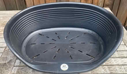 Photo of free Dog Bed - Small (Heath & Reach LU7) #1