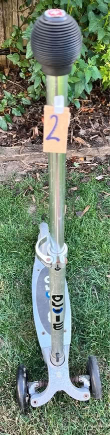 Photo of free Child’s scooter (2) (Bromley,Hayes) #2