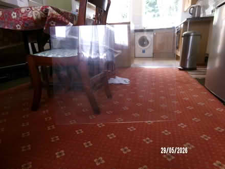 Photo of free A piece of clear standard glass (Hanover BN2) #1