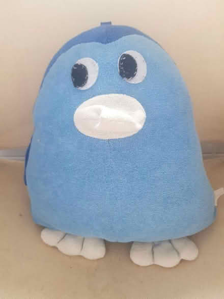 Photo of free Penguin Bath Cushion (Cyncoed CF23) #1