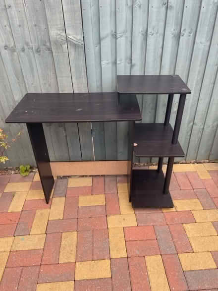Photo of free Home office desk (LS9) (Leeds (LS9)) #1