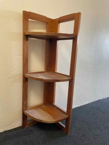 Photo of free Corner shelves (Mill Hill (NW7)) #2