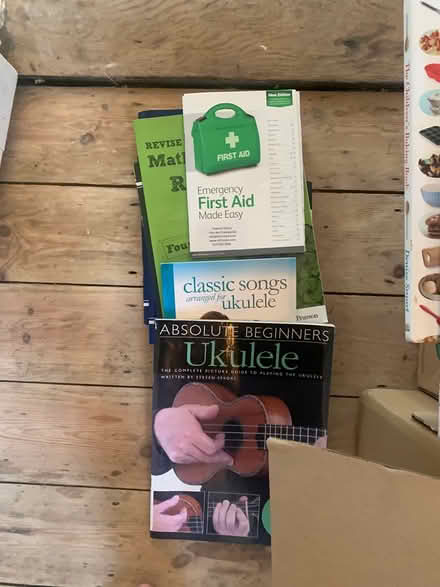 Photo of free Books lots (ME13) #4