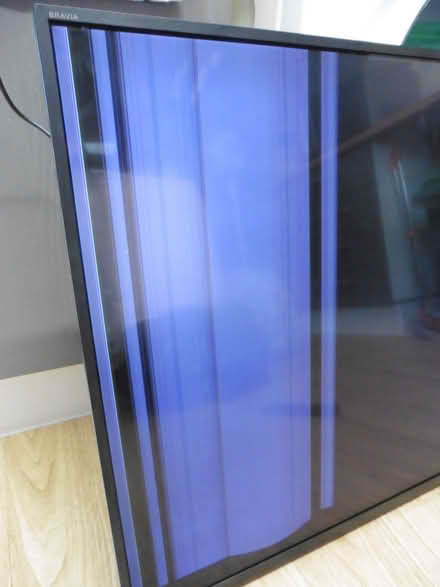 Photo of free Broken Sony TV (Bedford Centre MK40) #2
