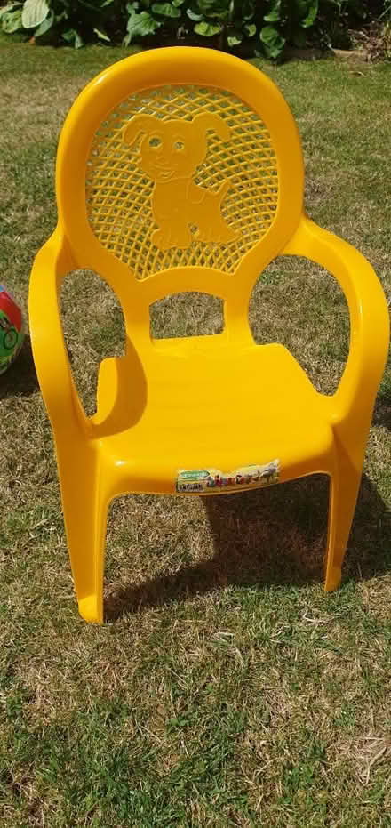 Photo of free Child's yellow chair (New Ash Green, DA3) #2